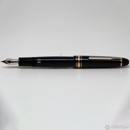 Montblanc Meisterstuck Fountain Pen - Black - Red Gold Trim - LeGrand Size ( 146)